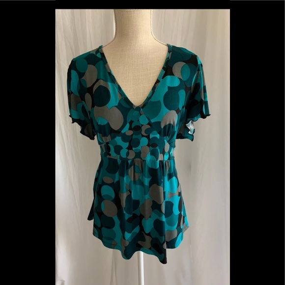 Apt. 9 Tops - Women’s Apt. 9 Green and Black Top